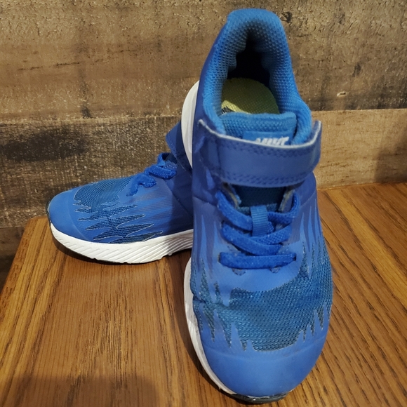 Nike Star Runner Kids Vecro No Tie Running Sneakers Shoes Trainers Size 11c - Picture 1 of 11